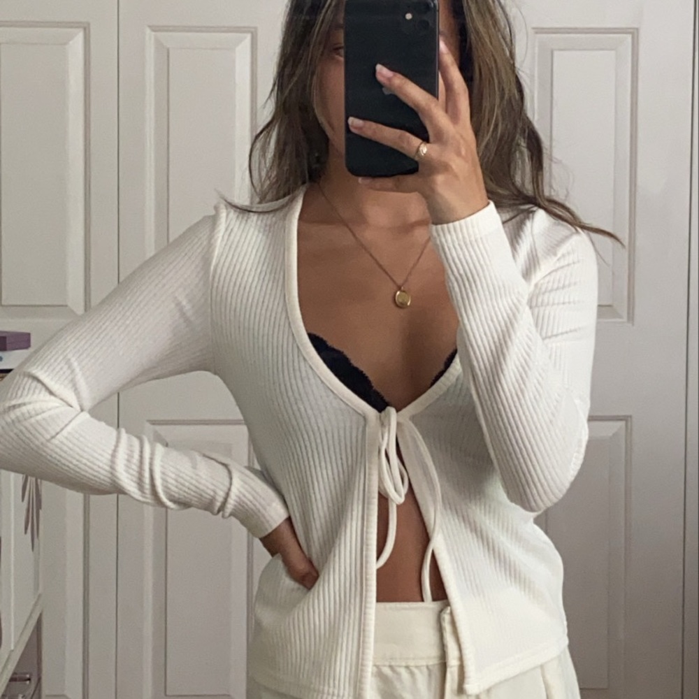 white ribbed tie top